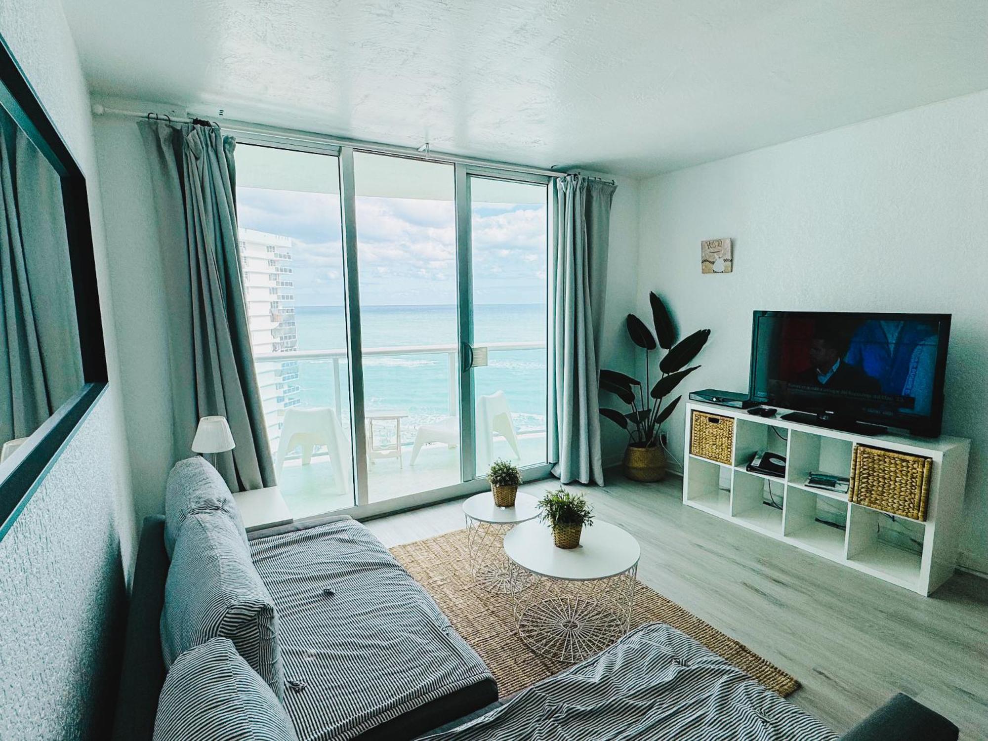 The Tides On Miami Hollywood Ocean View Apartments 1B Exterior photo